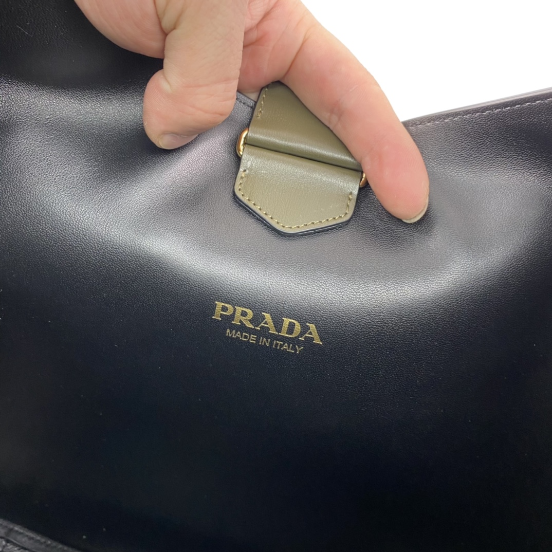 Prada Large Soft Leather Bag Handbag Shoulder Bag Dark Army Green 1BC181